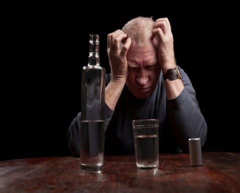 ¿Cómo afecta el alcohol al sistema nervioso?
