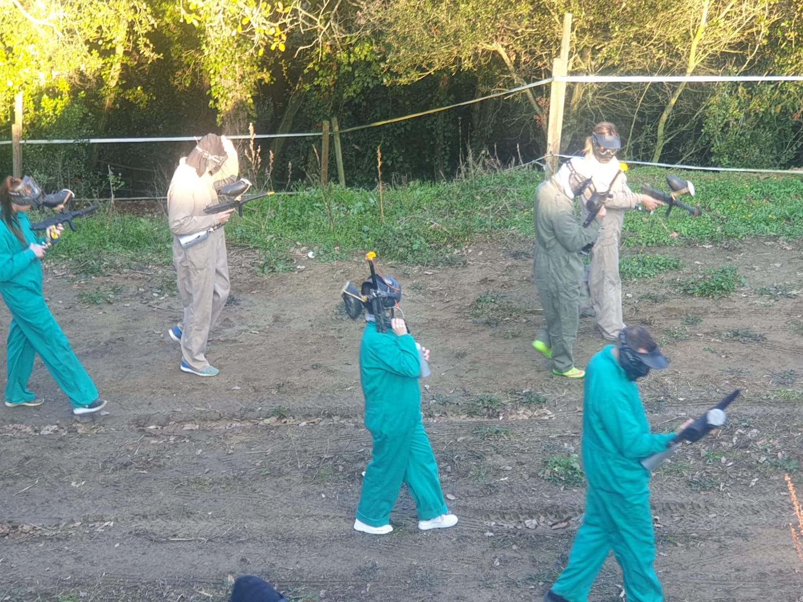 Paintball navideño Centro de Desintoxicación