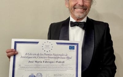 Dr Fàbregas receives the Isaac Peral National Award