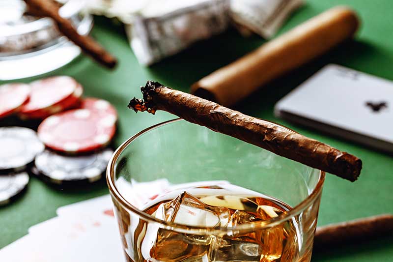 impuesto al tabaco y al alcohol