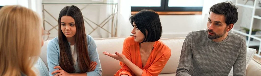 Intervenant en addictologie 1 Intervention en addictologie - processus de confrontation bienveillante